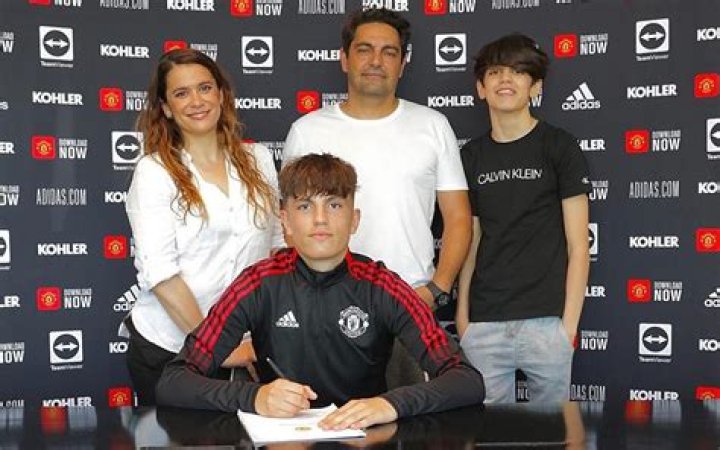A Deeper Look Into Garnacho's Parents