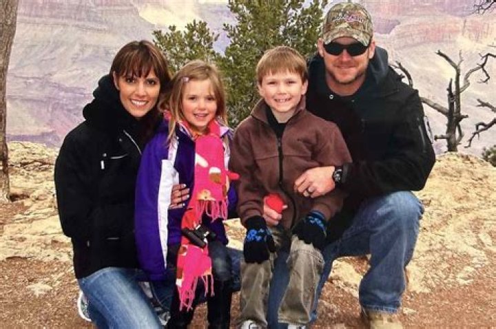 Chris Kyle Kids, His Wife Taya Kyle Remarried Or Not & Where Is His Wife Now? ·