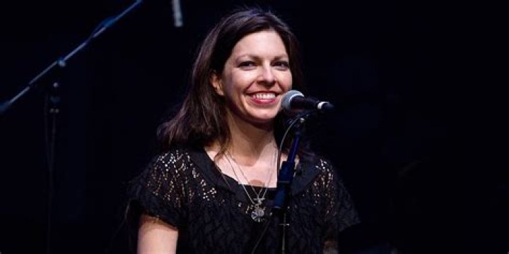 Discover The Unfolding Story Of Amy Lee Nelson's Age