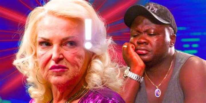 How old is Angela from 90 Day Fianc and what is age gap with Michael?