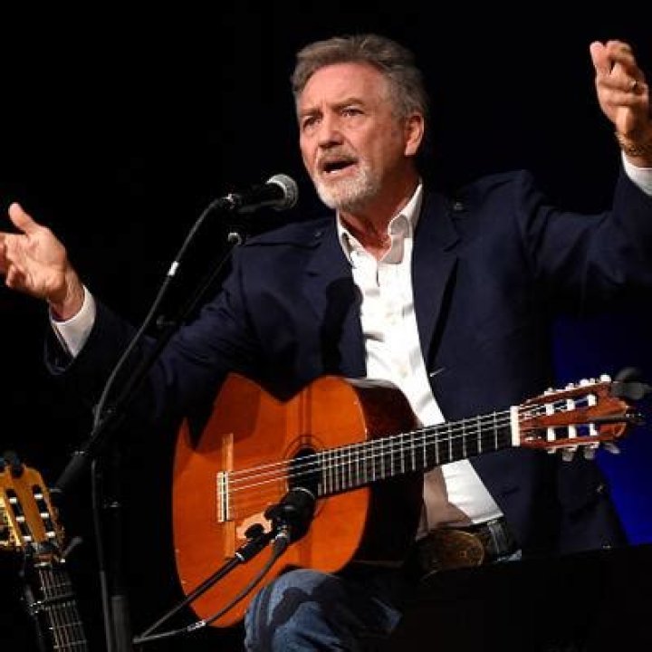Larry Gatlin Net Worth |