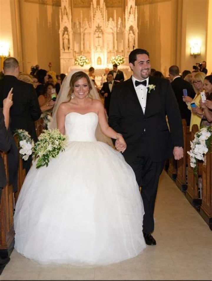RHONJ alum Lauren Manzo speaks out on divorce from Vito Scalia