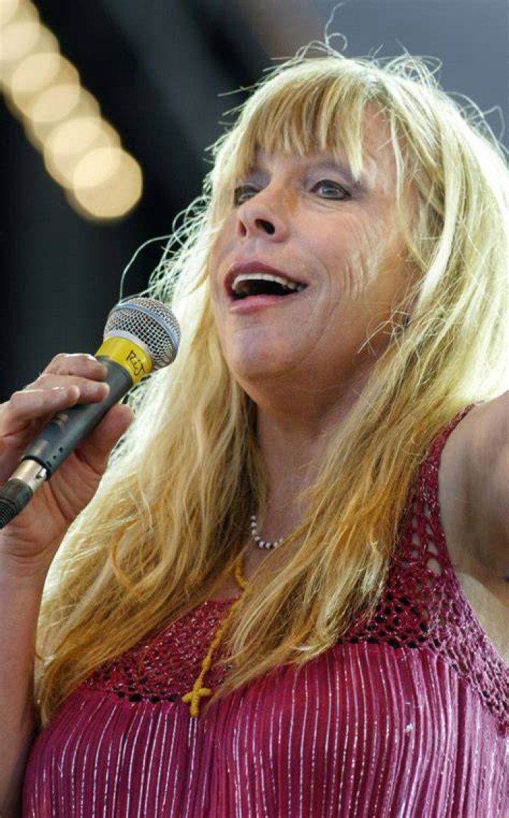 Rickie Lee Jones Net Worth, Age, Height, Weight, Family, Wiki 2024
