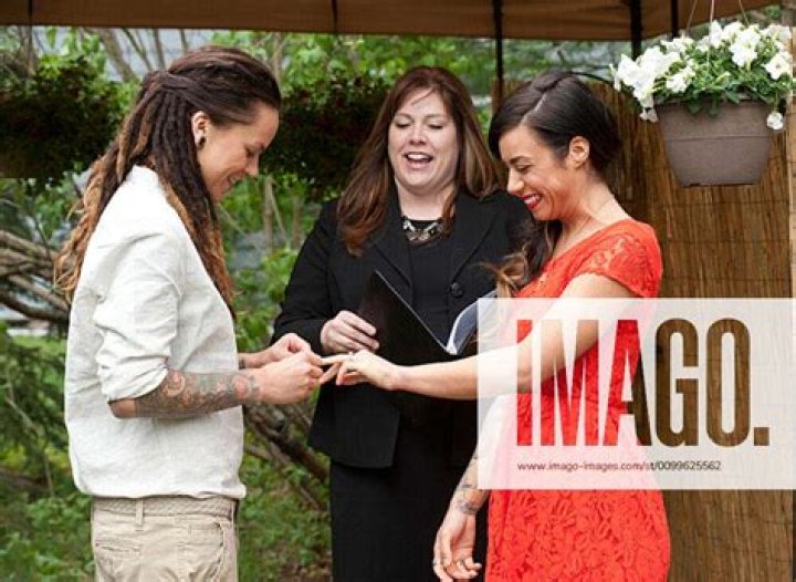 Unveiling Sara Bettencourt's Husband: Discoveries And Insights